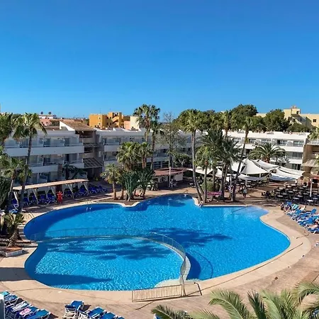 Ξενοδοχείο Fergus Club Park