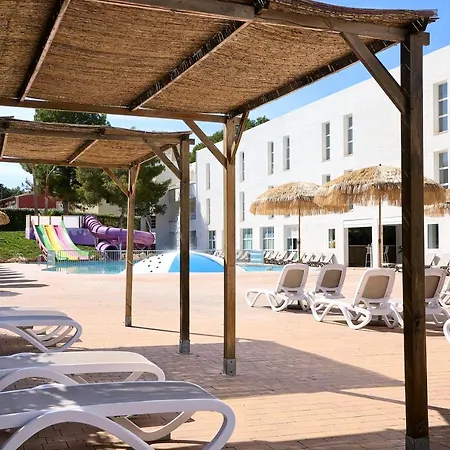 Ξενοδοχείο Fergus Club Park